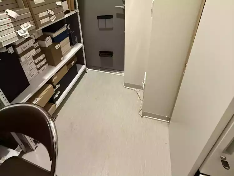 Nihon Miyabi Asakusa Main Store - ecbo cloak コインロッカーいらず