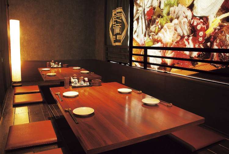 炉端と串焼き 炭衛門 Ecbo Cloak コインロッカーいらずにスマホでかんたん荷物預かり