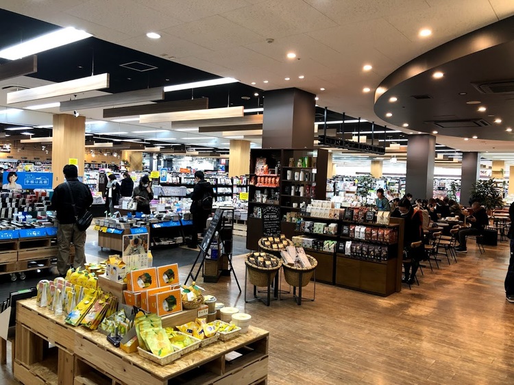 Tsutaya 鳥栖店 Ecbo Cloak コインロッカーいらずにスマホでかんたん荷物預かり